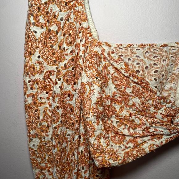 Bardot Large Orange White Paisley Eyelet Crop Long Sleeve Blouse Women's size 10 - Picture 4 of 9